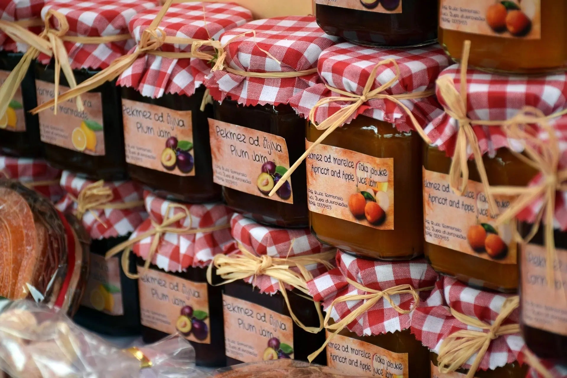 Kako da napravite tri aromatična domaća džema? Delikatesi i tako to...