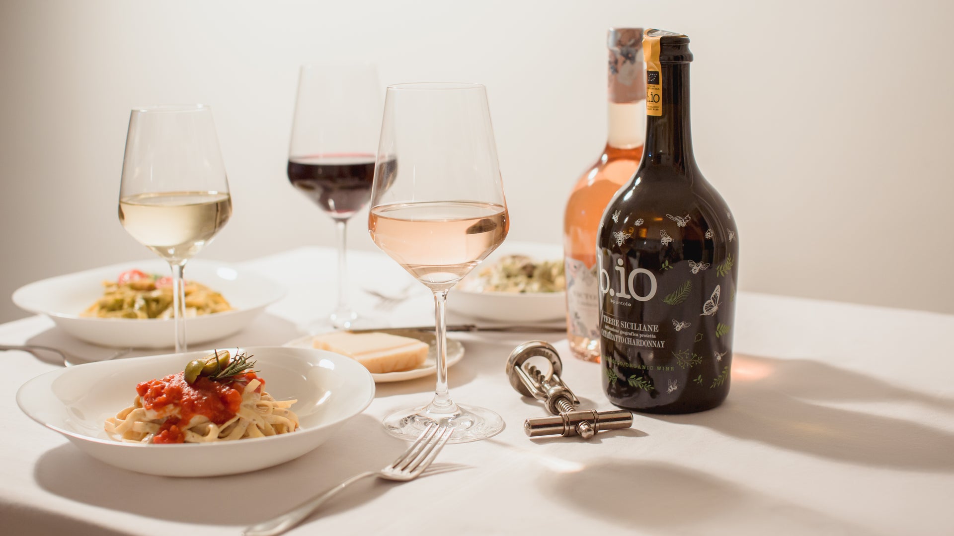 Da li pre birate hot dog ili hamburger? – Delikatesi i tako to...