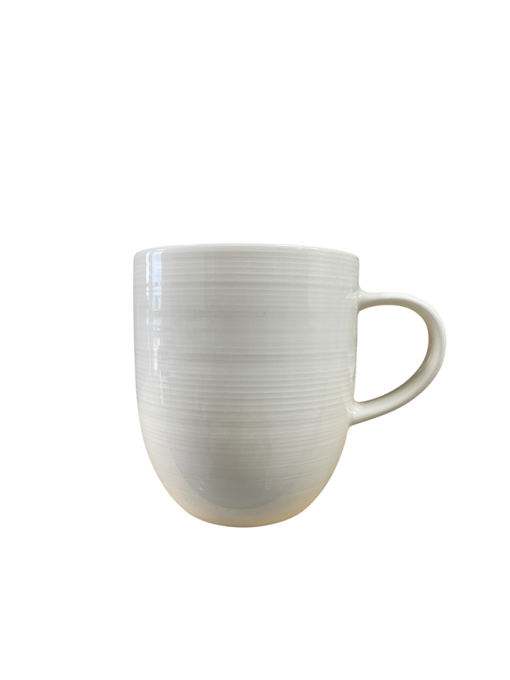 BELA ŠOLJA AHMAD TEA 330ml