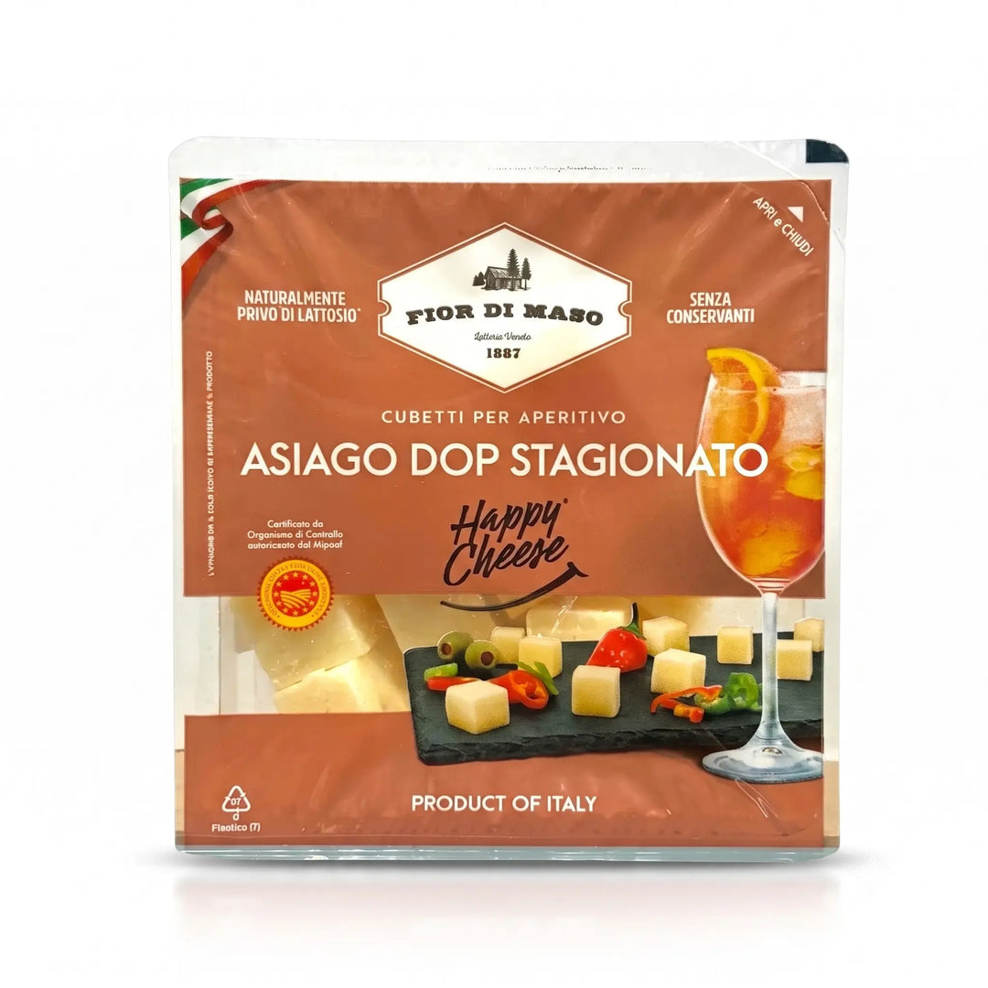 Delikatesi i tako to... Fior di Maso Asiago DOP Stagionato cheese cubes in a 150g resealable snack pack.